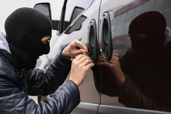 بررسی شیوه های جدید سرقت خودرو و راهکارهای پیشگیری از آن