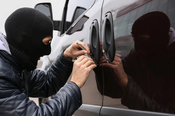 بررسی شیوه های جدید سرقت خودرو و راهکارهای پیشگیری از آن